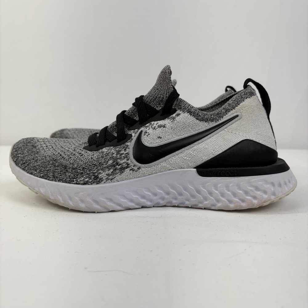 Nike Women's Epic React Flyknit 2 White Black Pure Platinum BQ8927-102 Size 5